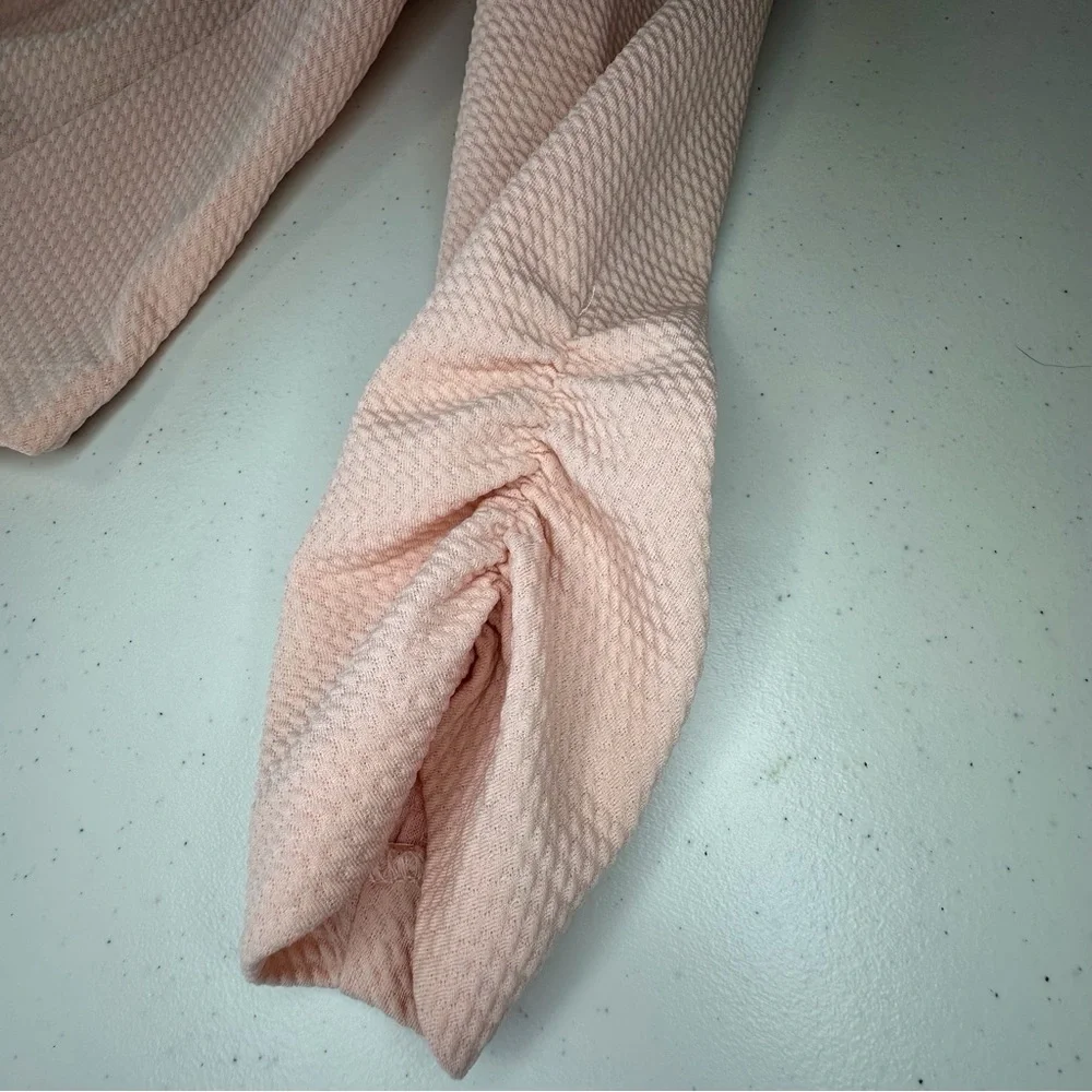 Charlotte Russe‎ light pink/peach 3/4 sleeves cropped cardigan women’s medium - Picture 8 of 14